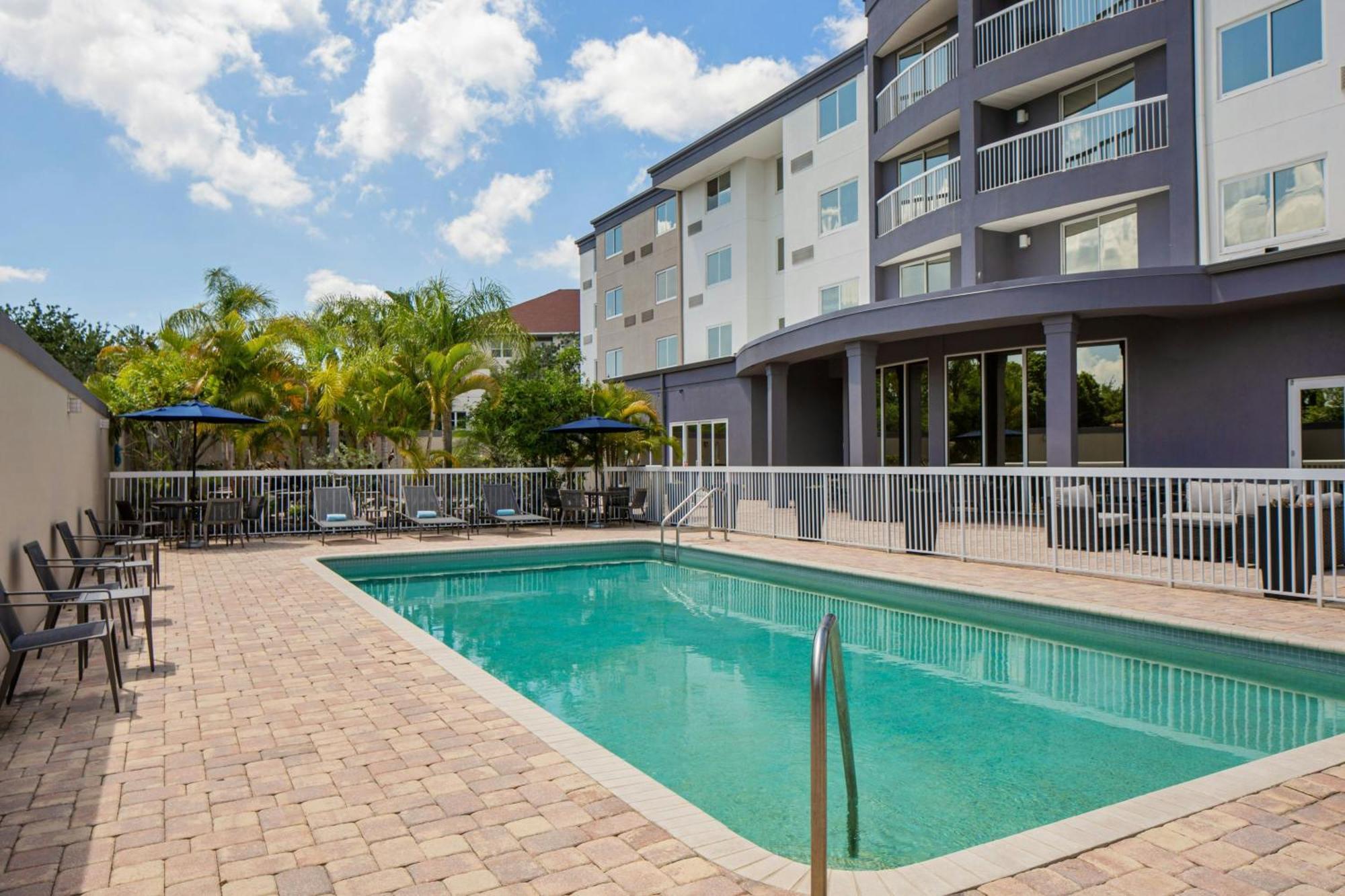 Courtyard Tampa Oldsmar Hotell Eksteriør bilde